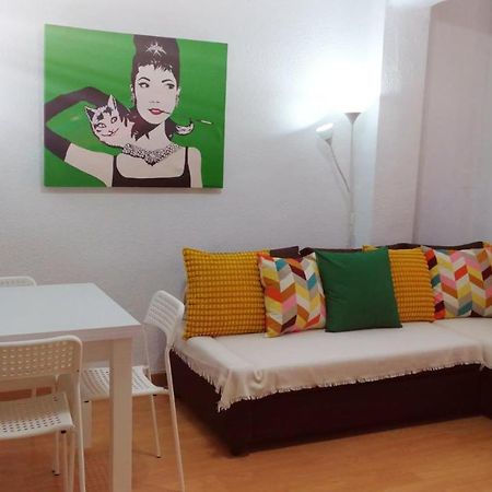 Centrico Apartamento En Valencia Proximo Parada De Metro Angel Guimera Kültér fotó