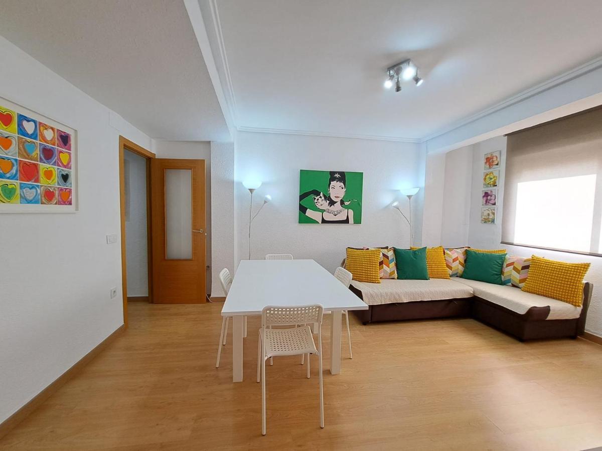 Centrico Apartamento En Valencia Proximo Parada De Metro Angel Guimera Kültér fotó